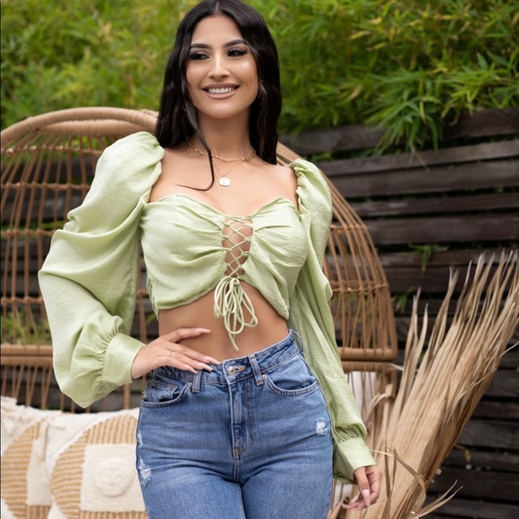 Satin crop top - Picture 2 of 2